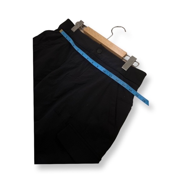 ATHLETA Black Skirt Size 8, Sustainable, Sporty, Casual Skirt With Stretch Waist - Picture 10 of 12